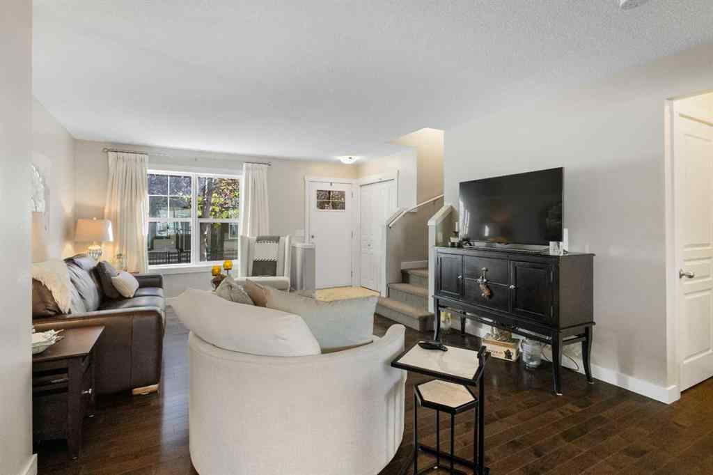 MLS® A2267383 - 619 Mckenzie Towne Square SE in McKenzie Towne Calgary, Residential