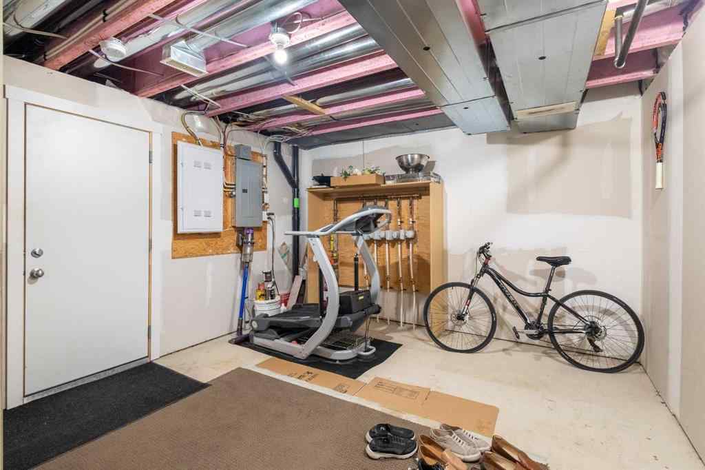 MLS® A2267383 - 619 Mckenzie Towne Square SE in McKenzie Towne Calgary, Residential