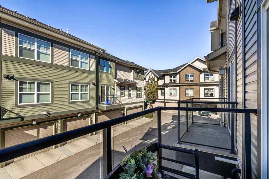 MLS® A2267383 - 619 Mckenzie Towne Square SE in McKenzie Towne Calgary, Residential