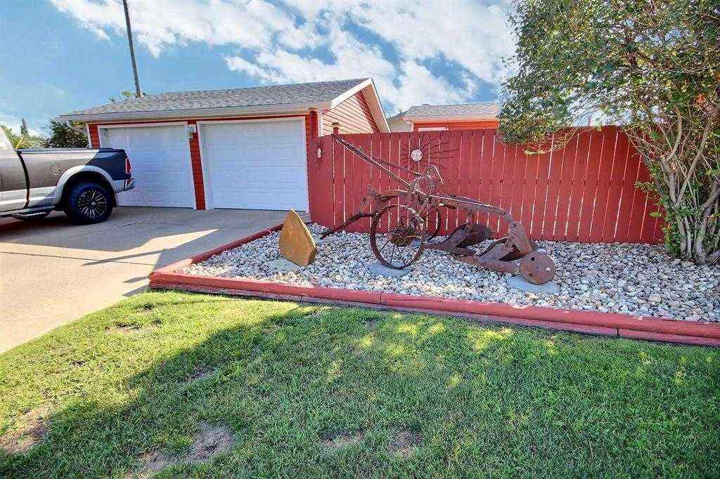 MLS® A2267384 - 4801 45 Street  in NONE St. Paul, Residential