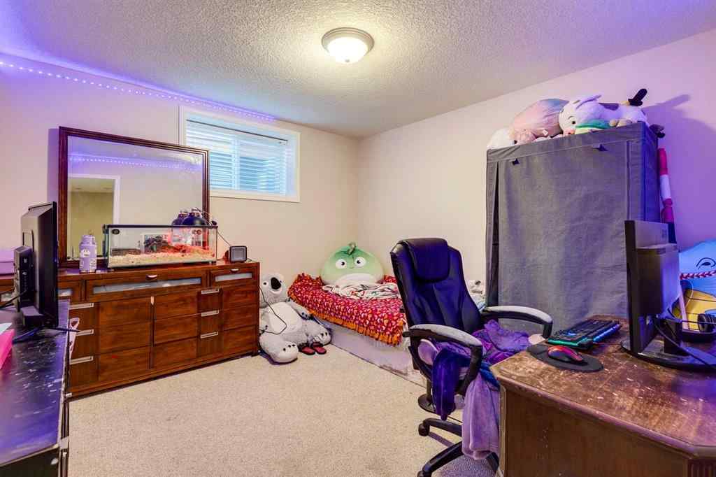 MLS® A2267385 - 184 Cimarron Park Circle  in Cimarron Park Okotoks, Residential