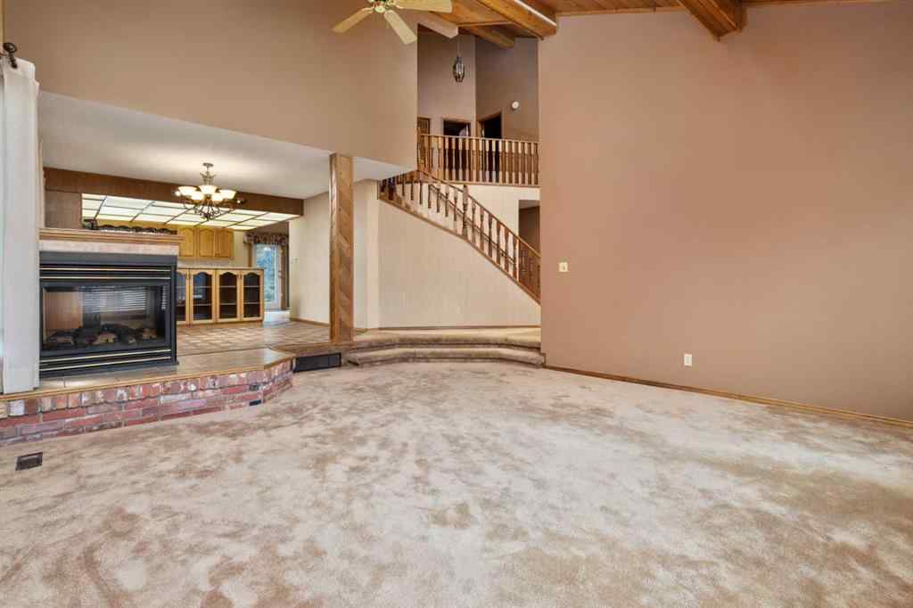 MLS® A2267386 - 4211 69 Street  in Duggan Park Camrose, Residential