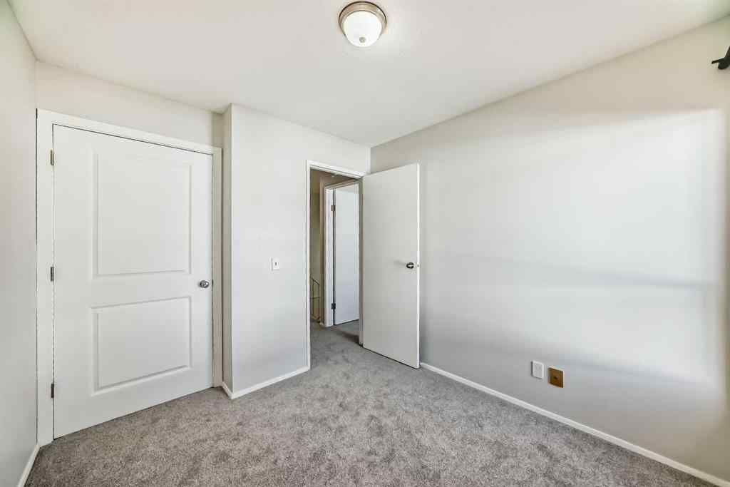 MLS® A2267387 - 120 Pennsylvania Road SE in Penbrooke Meadows Calgary, Residential