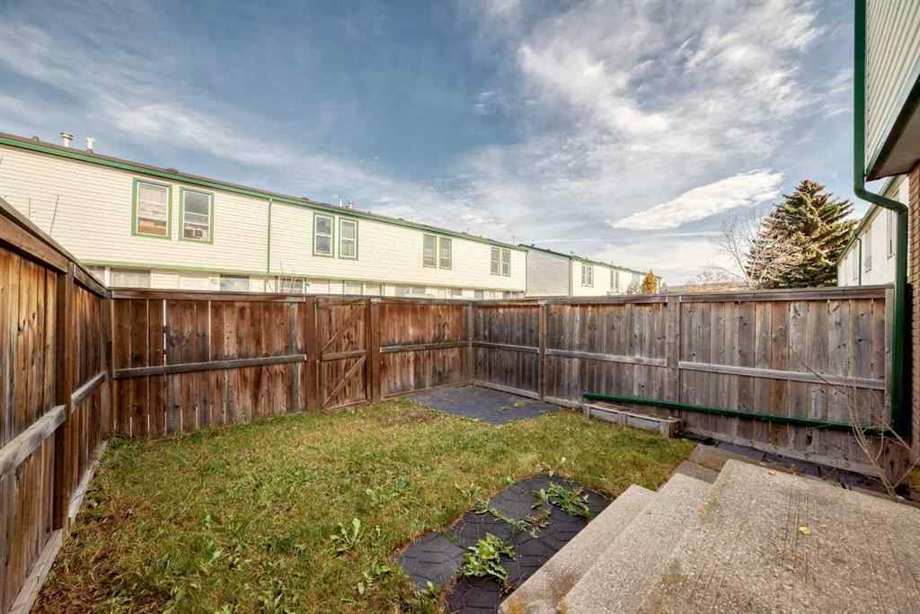 MLS® A2267387 - 120 Pennsylvania Road SE in Penbrooke Meadows Calgary, Residential