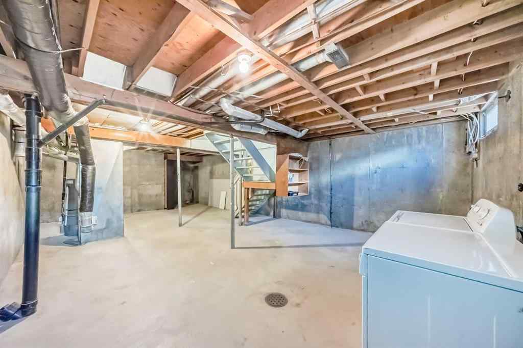 MLS® A2267387 - 120 Pennsylvania Road SE in Penbrooke Meadows Calgary, Residential