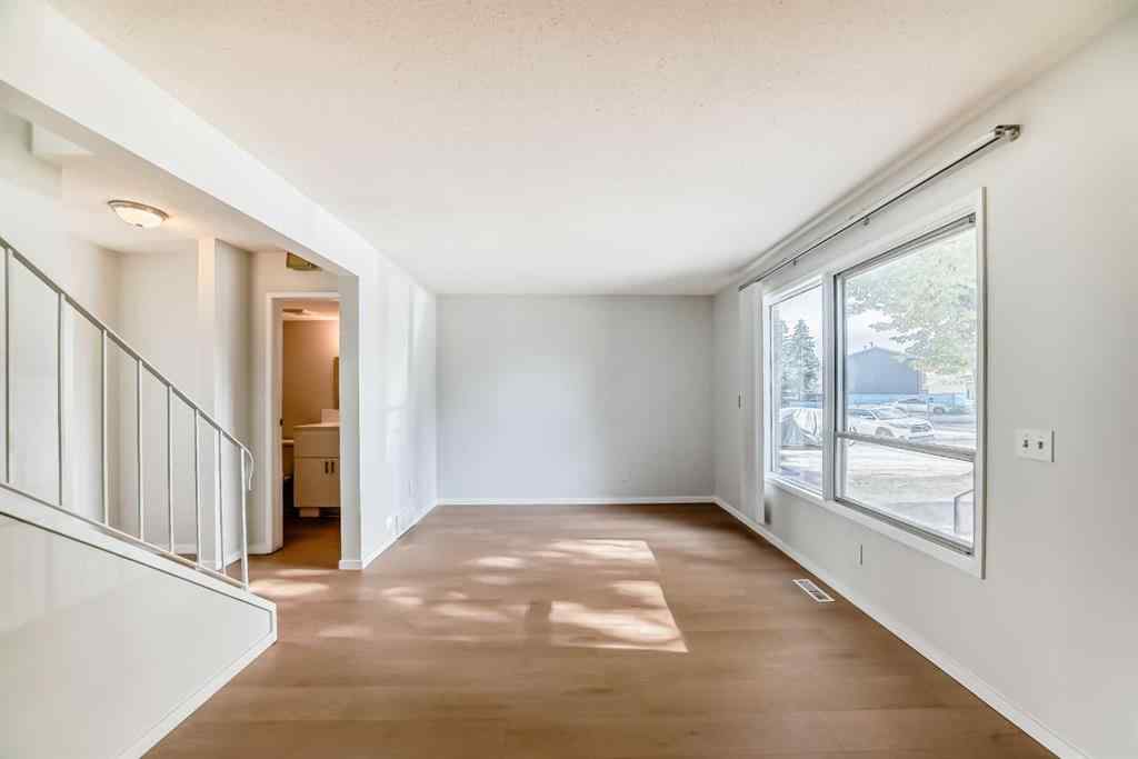 MLS® A2267387 - 120 Pennsylvania Road SE in Penbrooke Meadows Calgary, Residential