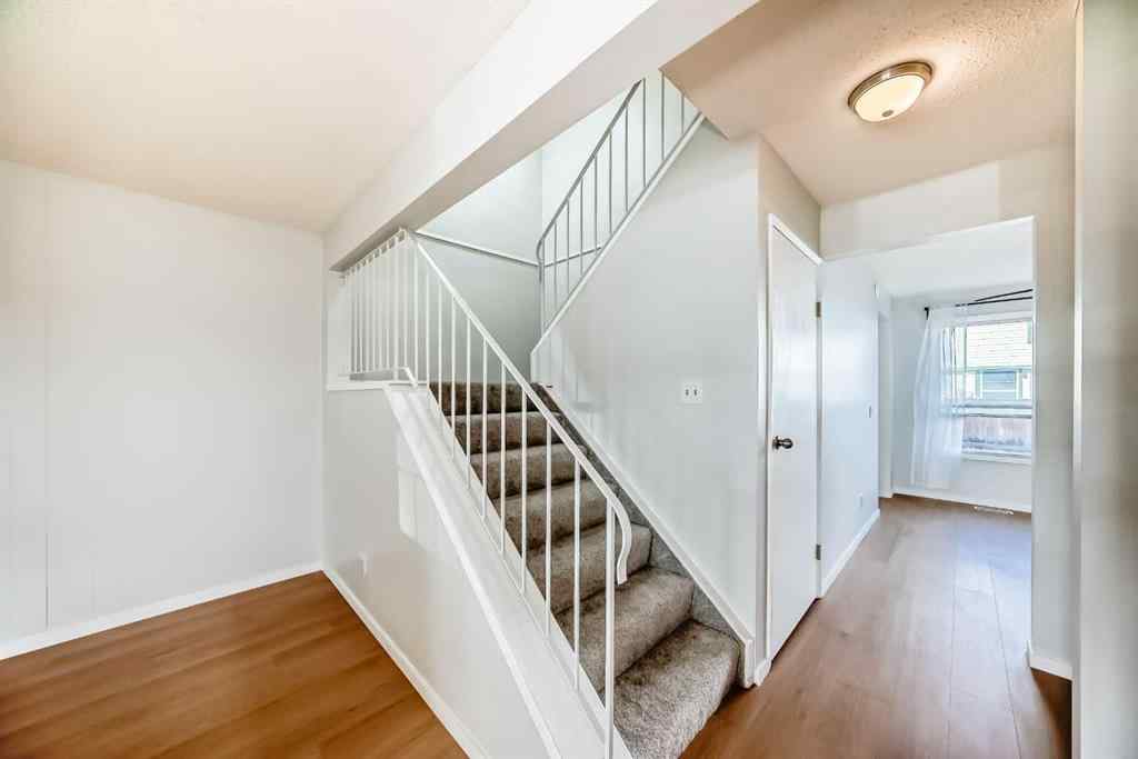 MLS® A2267387 - 120 Pennsylvania Road SE in Penbrooke Meadows Calgary, Residential