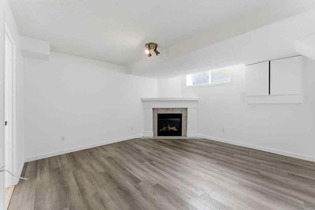 MLS® A2267389 - Unit #118 55 Fairways Drive NW in Fairways Airdrie, Residential