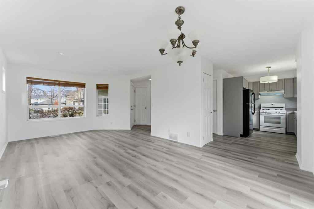 MLS® A2267389 - Unit #118 55 Fairways Drive NW in Fairways Airdrie, Residential