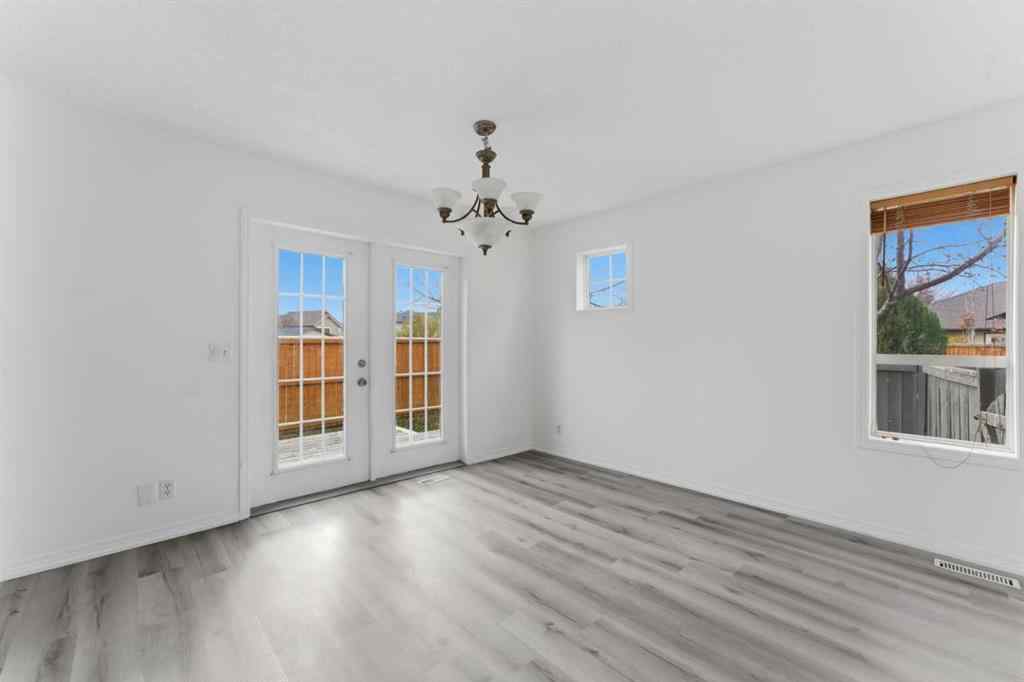 MLS® A2267389 - Unit #118 55 Fairways Drive NW in Fairways Airdrie, Residential