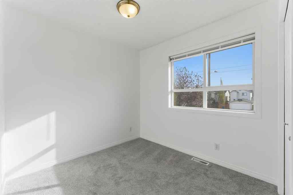 MLS® A2267389 - Unit #118 55 Fairways Drive NW in Fairways Airdrie, Residential