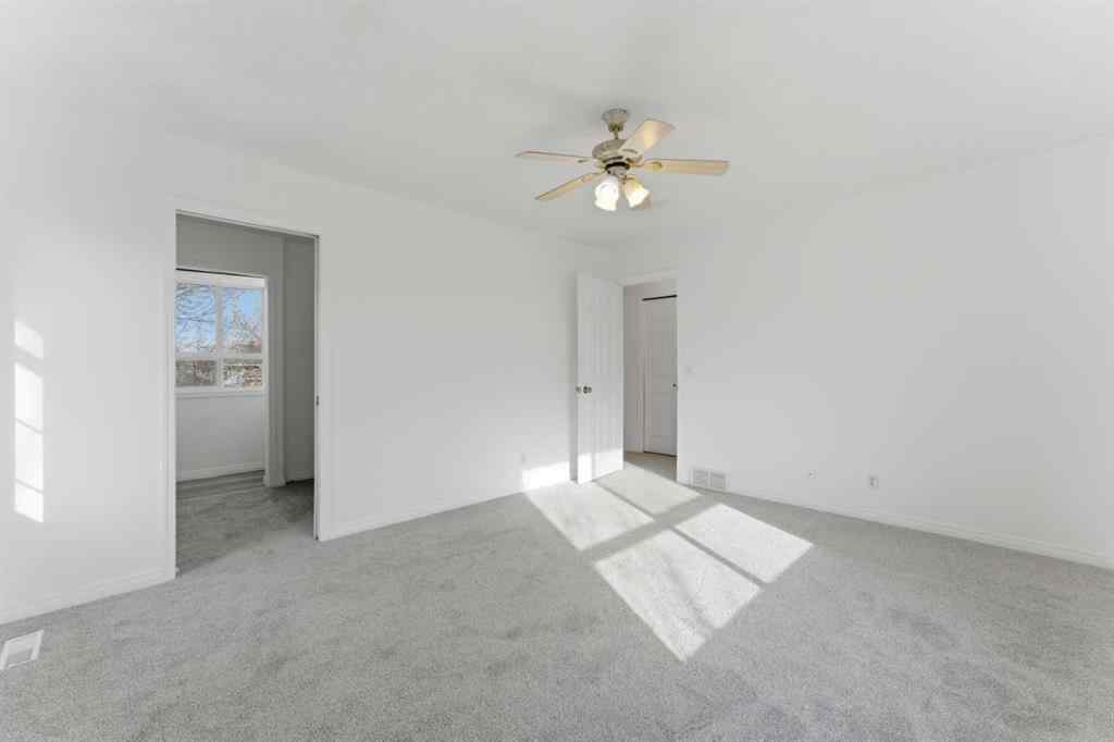 MLS® A2267389 - Unit #118 55 Fairways Drive NW in Fairways Airdrie, Residential