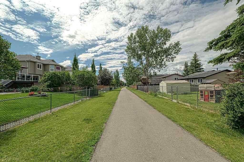 MLS® A2267390 - 21 Welch Crescent  in Downey Ridge Okotoks, Residential