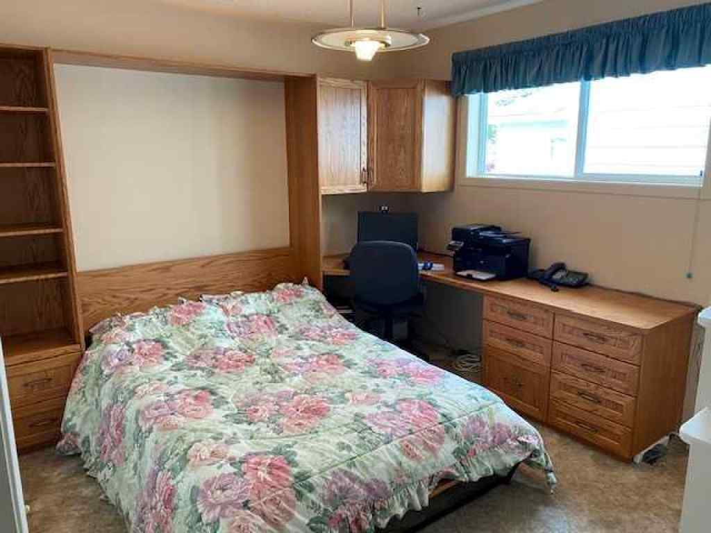 MLS® A2267390 - 21 Welch Crescent  in Downey Ridge Okotoks, Residential