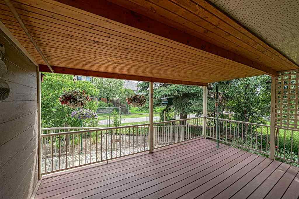 MLS® A2267390 - 21 Welch Crescent  in Downey Ridge Okotoks, Residential