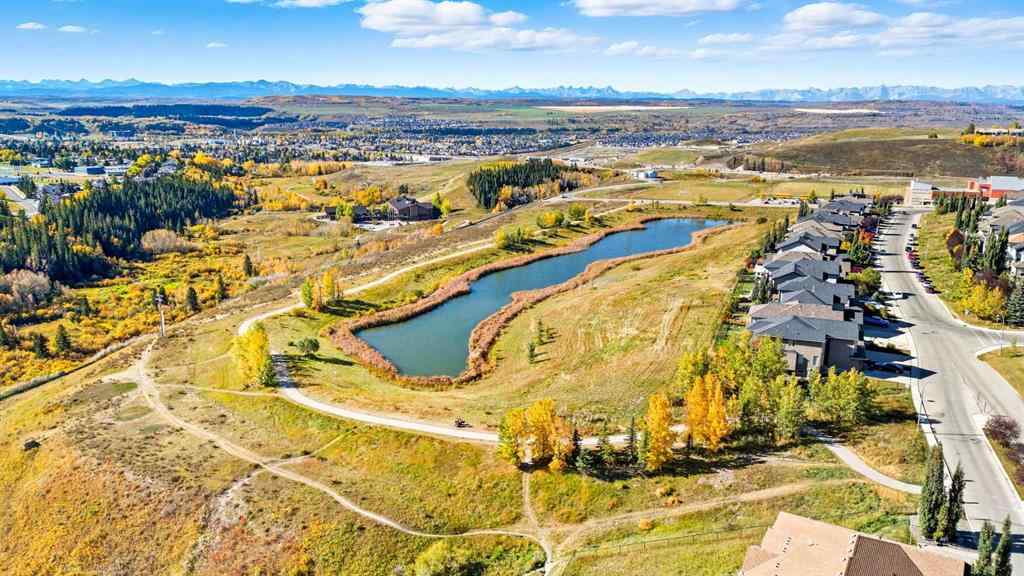 MLS® A2267391 - 155 Sunset Close  in Sunset Ridge Cochrane, Residential