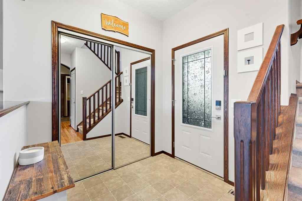 MLS® A2267391 - 155 Sunset Close  in Sunset Ridge Cochrane, Residential