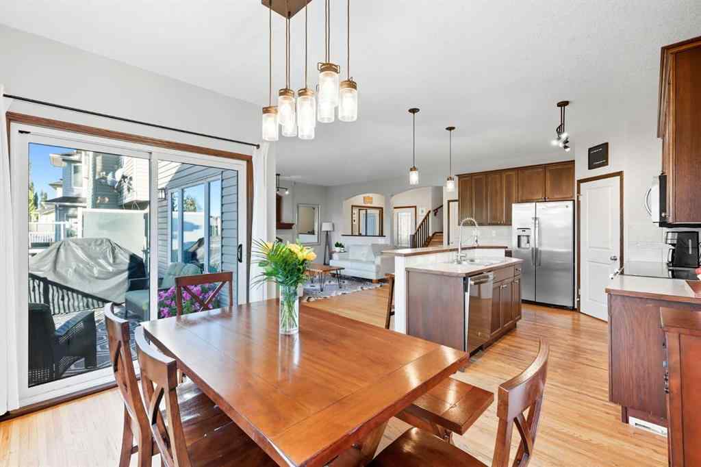 MLS® A2267391 - 155 Sunset Close  in Sunset Ridge Cochrane, Residential