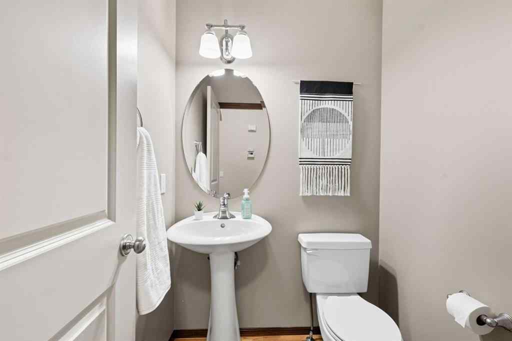 MLS® A2267391 - 155 Sunset Close  in Sunset Ridge Cochrane, Residential