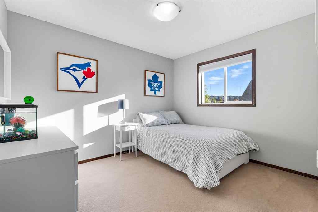 MLS® A2267391 - 155 Sunset Close  in Sunset Ridge Cochrane, Residential