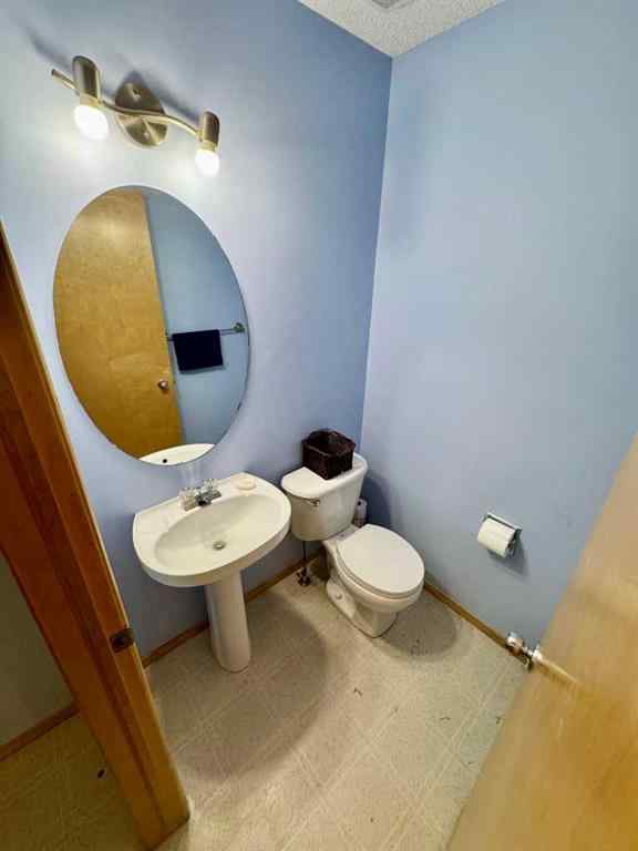 MLS® A2267393 - 146 Coverton Heights NE in Coventry Hills Calgary, Residential