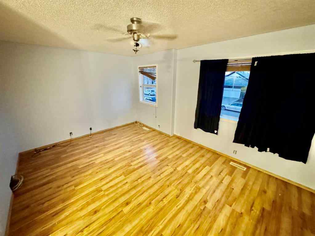 MLS® A2267393 - 146 Coverton Heights NE in Coventry Hills Calgary, Residential