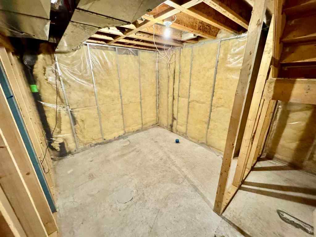 MLS® A2267393 - 146 Coverton Heights NE in Coventry Hills Calgary, Residential