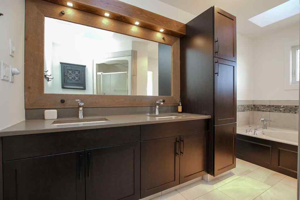 MLS® A2267394 - 825 Sunhaven Way  in NONE Sunbreaker Cove, Residential