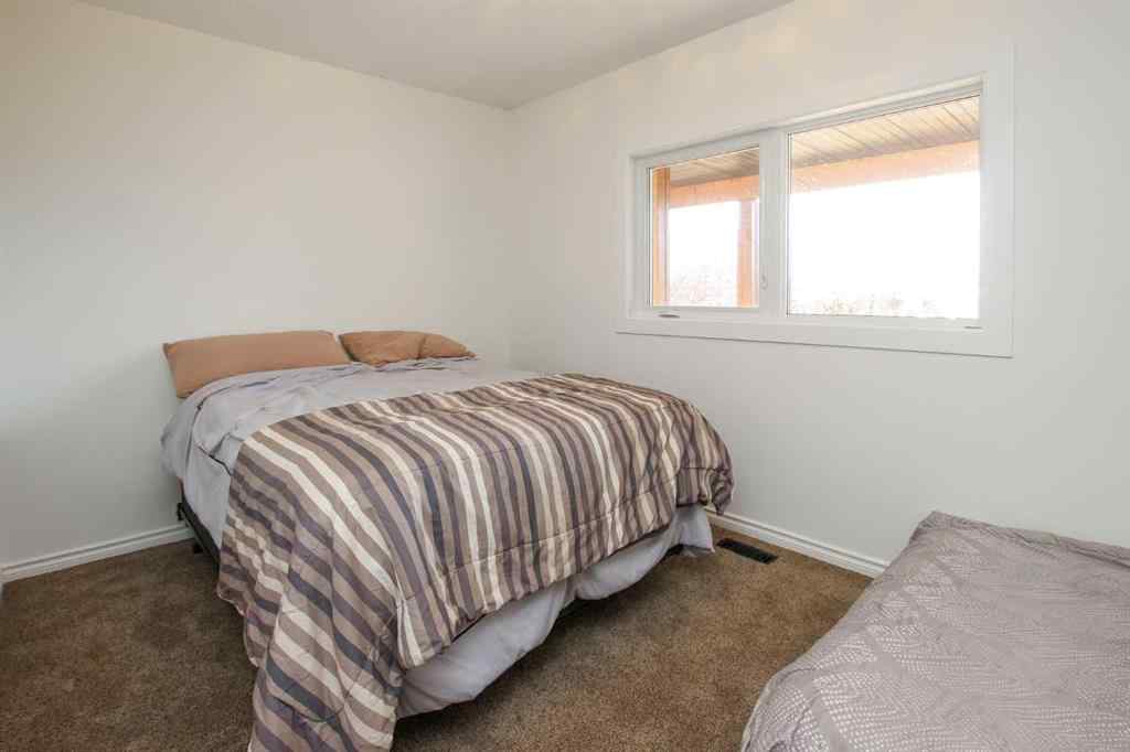 MLS® A2267394 - 825 Sunhaven Way  in NONE Sunbreaker Cove, Residential