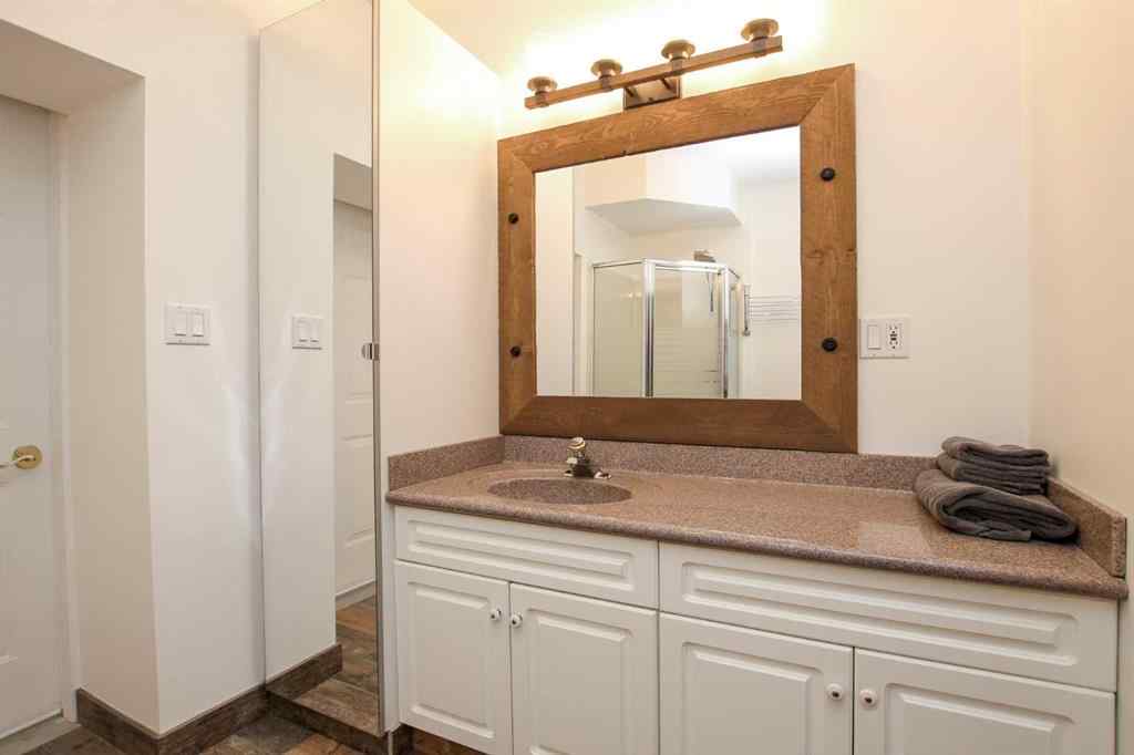 MLS® A2267394 - 825 Sunhaven Way  in NONE Sunbreaker Cove, Residential