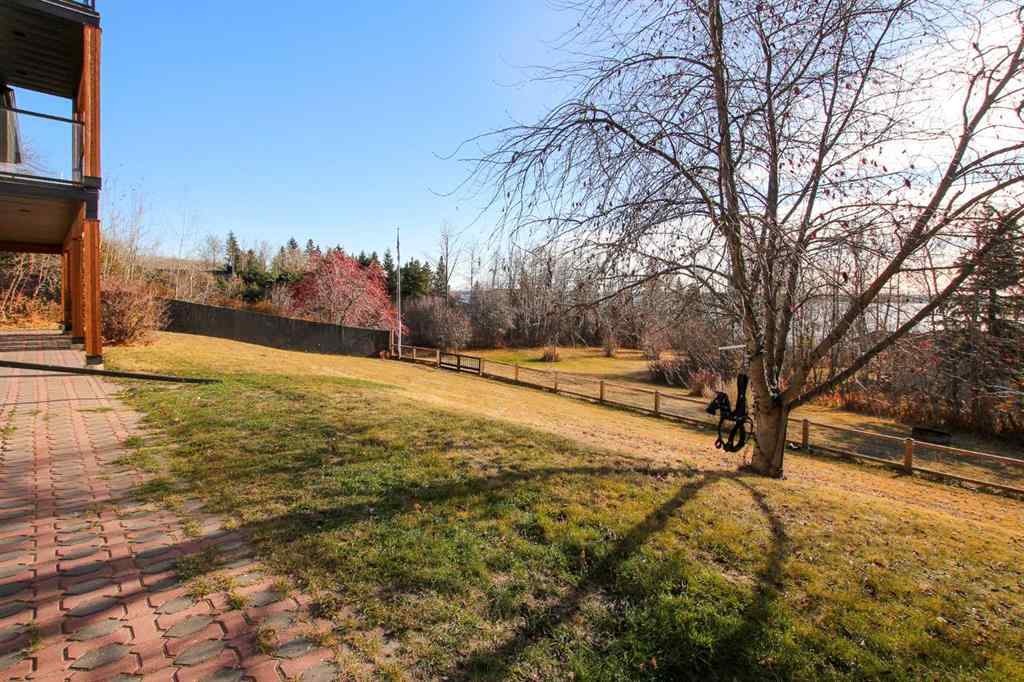 MLS® A2267394 - 825 Sunhaven Way  in NONE Sunbreaker Cove, Residential