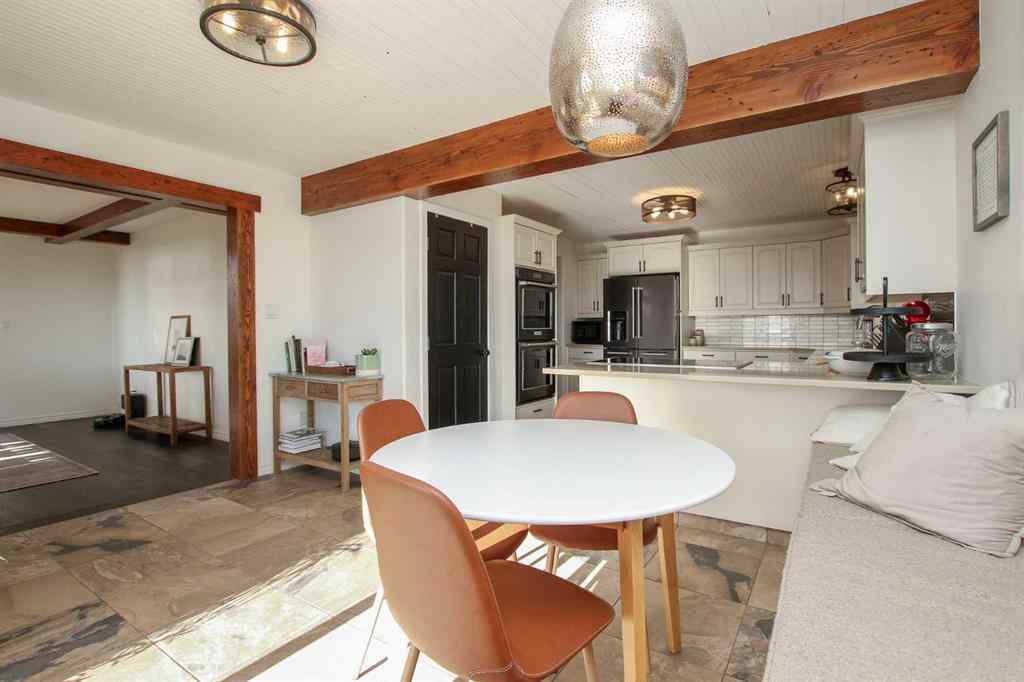 MLS® A2267394 - 825 Sunhaven Way  in NONE Sunbreaker Cove, Residential