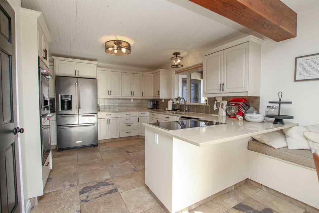 MLS® A2267394 - 825 Sunhaven Way  in NONE Sunbreaker Cove, Residential