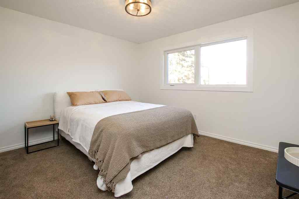 MLS® A2267394 - 825 Sunhaven Way  in NONE Sunbreaker Cove, Residential