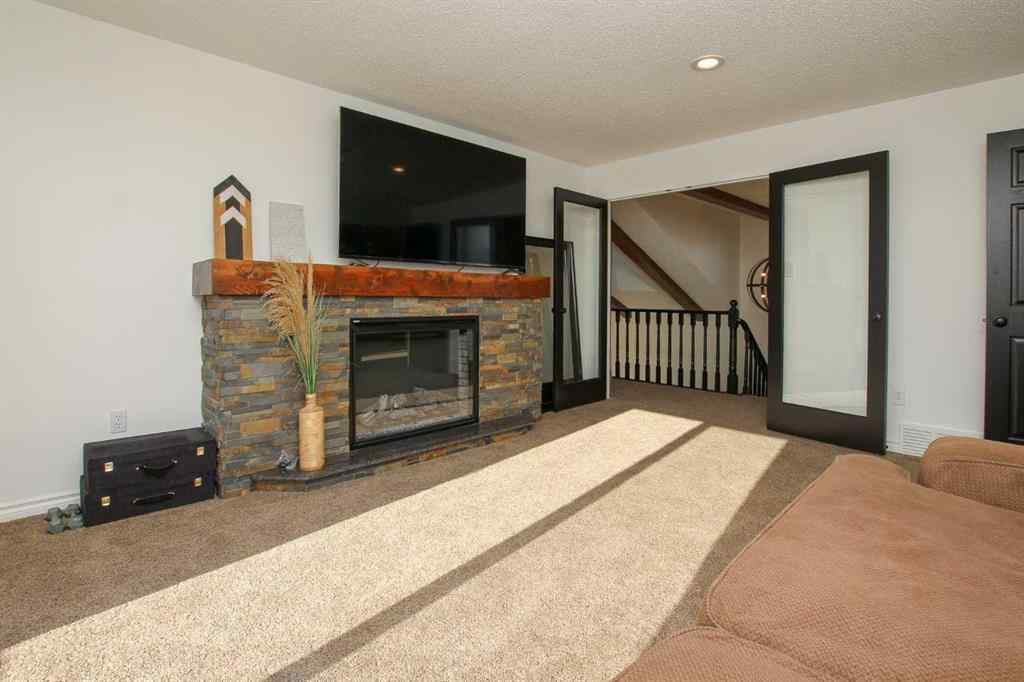 MLS® A2267394 - 825 Sunhaven Way  in NONE Sunbreaker Cove, Residential