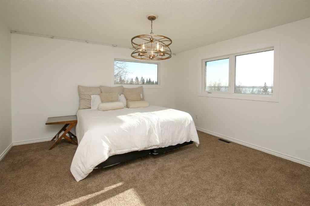 MLS® A2267394 - 825 Sunhaven Way  in NONE Sunbreaker Cove, Residential