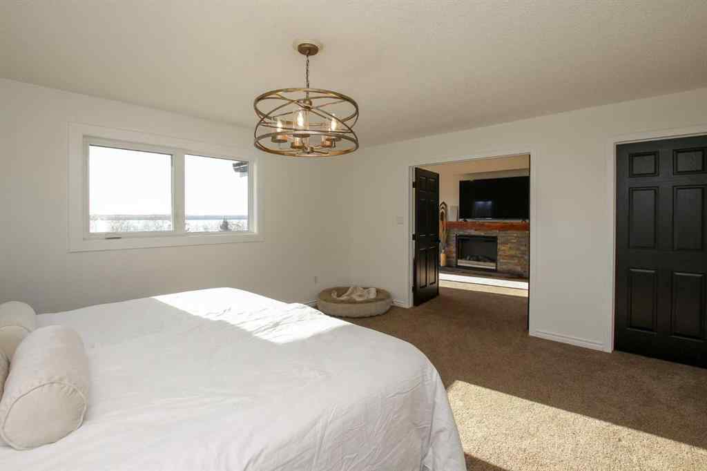 MLS® A2267394 - 825 Sunhaven Way  in NONE Sunbreaker Cove, Residential