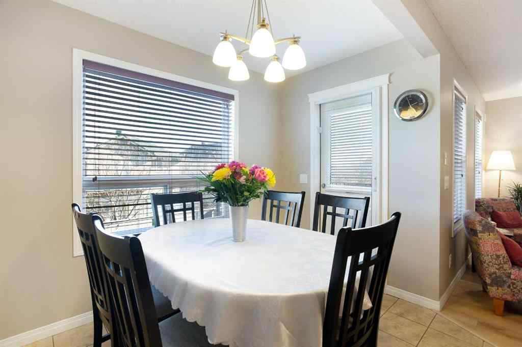 MLS® A2267395 - 28 Kinlea Link NW in Kincora Calgary, Residential