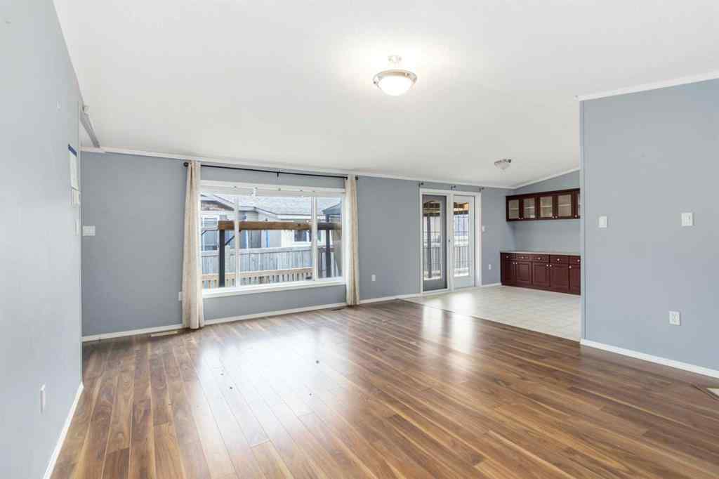 MLS® A2267396 - 305 Ash Way  in Timberlea Fort McMurray, Residential