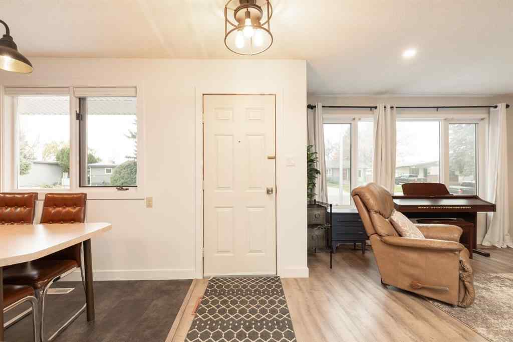 MLS® A2267397 - 2132 24 Avenue  in NONE Coaldale, Residential