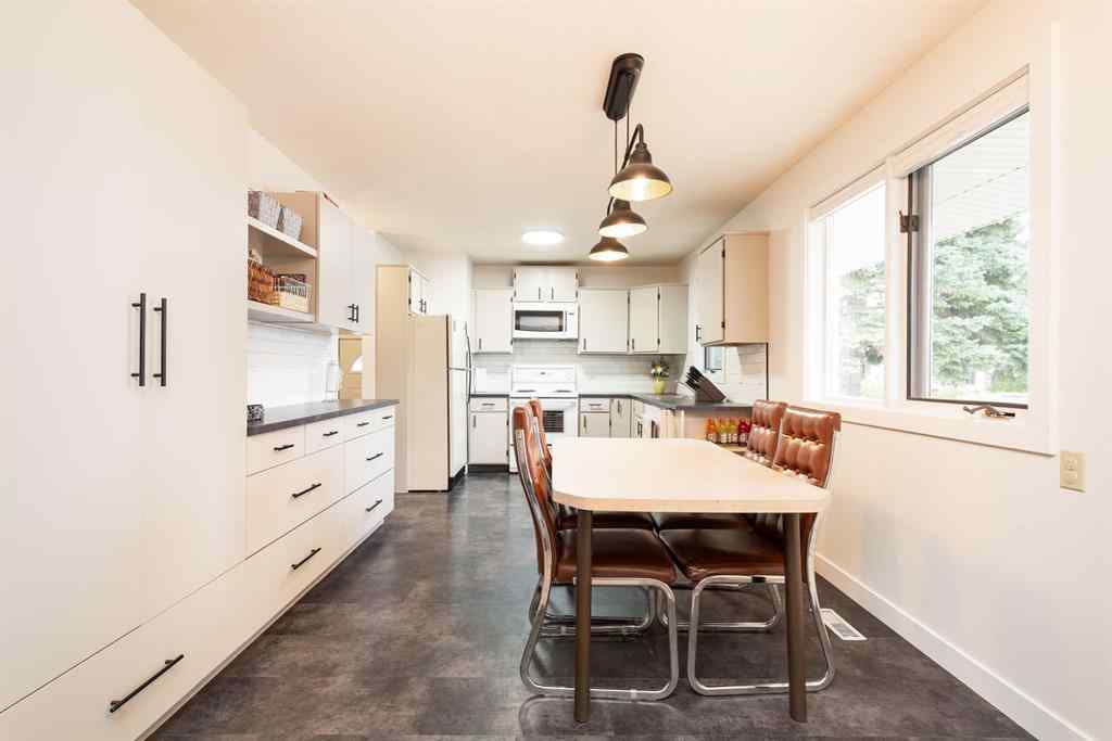 MLS® A2267397 - 2132 24 Avenue  in NONE Coaldale, Residential