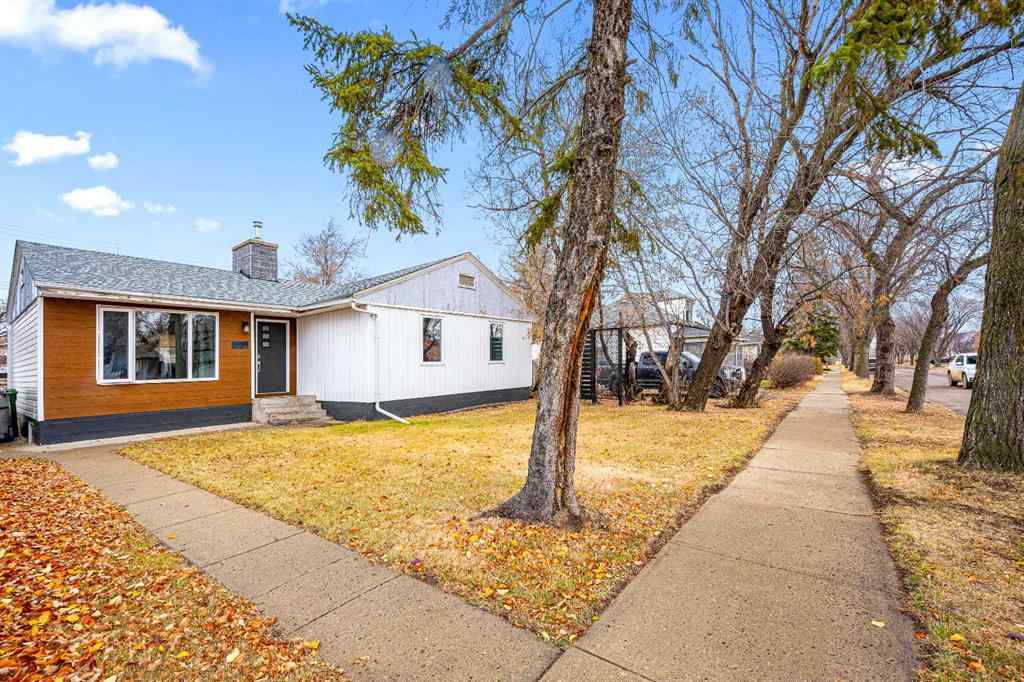 MLS® A2267398 - 4816 47 Street  in Central Business District Lloydminster, Residential