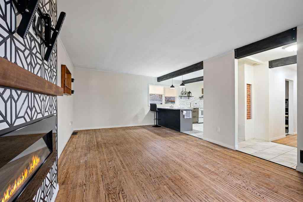 MLS® A2267398 - 4816 47 Street  in Central Business District Lloydminster, Residential