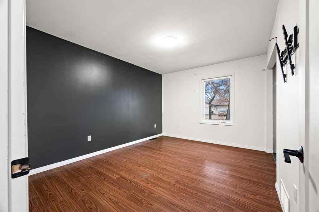 MLS® A2267398 - 4816 47 Street  in Central Business District Lloydminster, Residential