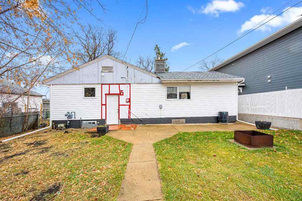 MLS® A2267398 - 4816 47 Street  in Central Business District Lloydminster, Residential