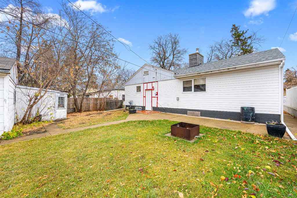 MLS® A2267398 - 4816 47 Street  in Central Business District Lloydminster, Residential