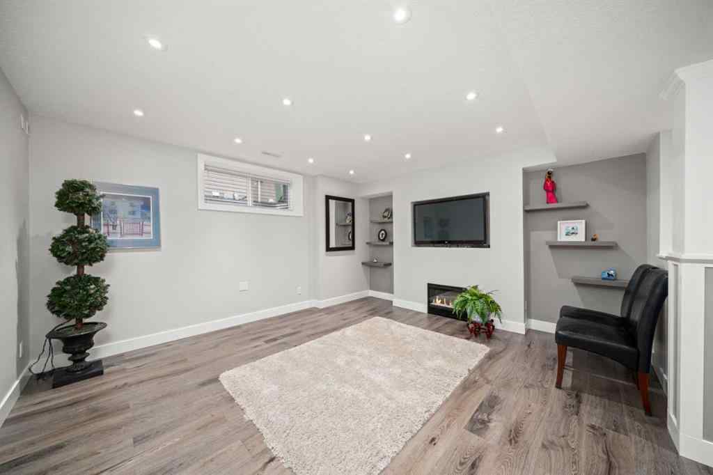 MLS® A2267401 - 201 Westmount Bay  in Westridge Okotoks, Residential