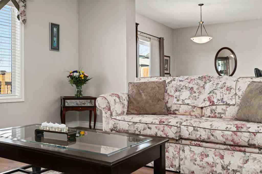 MLS® A2267401 - 201 Westmount Bay  in Westridge Okotoks, Residential