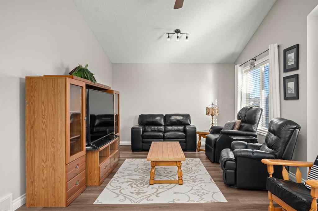 MLS® A2267401 - 201 Westmount Bay  in Westridge Okotoks, Residential