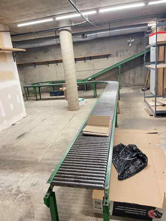 MLS® A2267403 - 119 3rd Avenue SE in Chinatown Calgary, Commercial